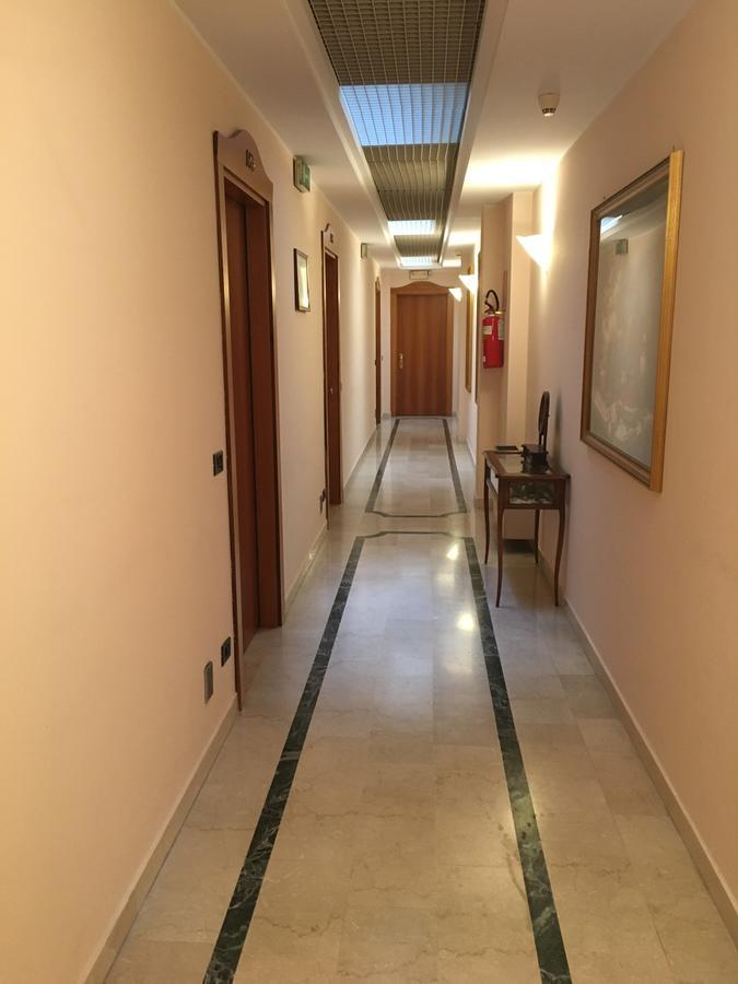 Hotel Alla Busa Noventa Vicentina ภายนอก รูปภาพ